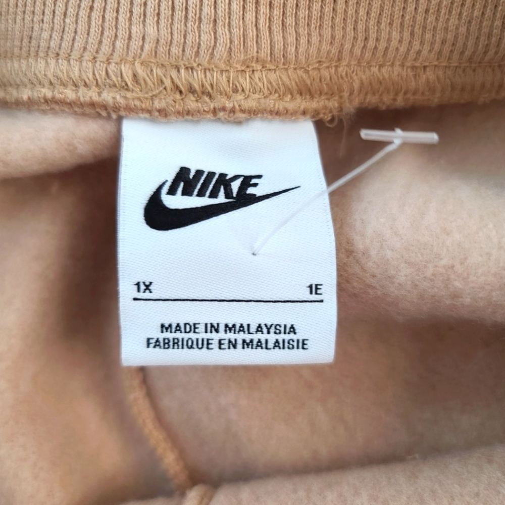 NIKE Sportswear Phoenix Fleece Plus Size Tracksuit Joggers Tan - Picture 6 of 9